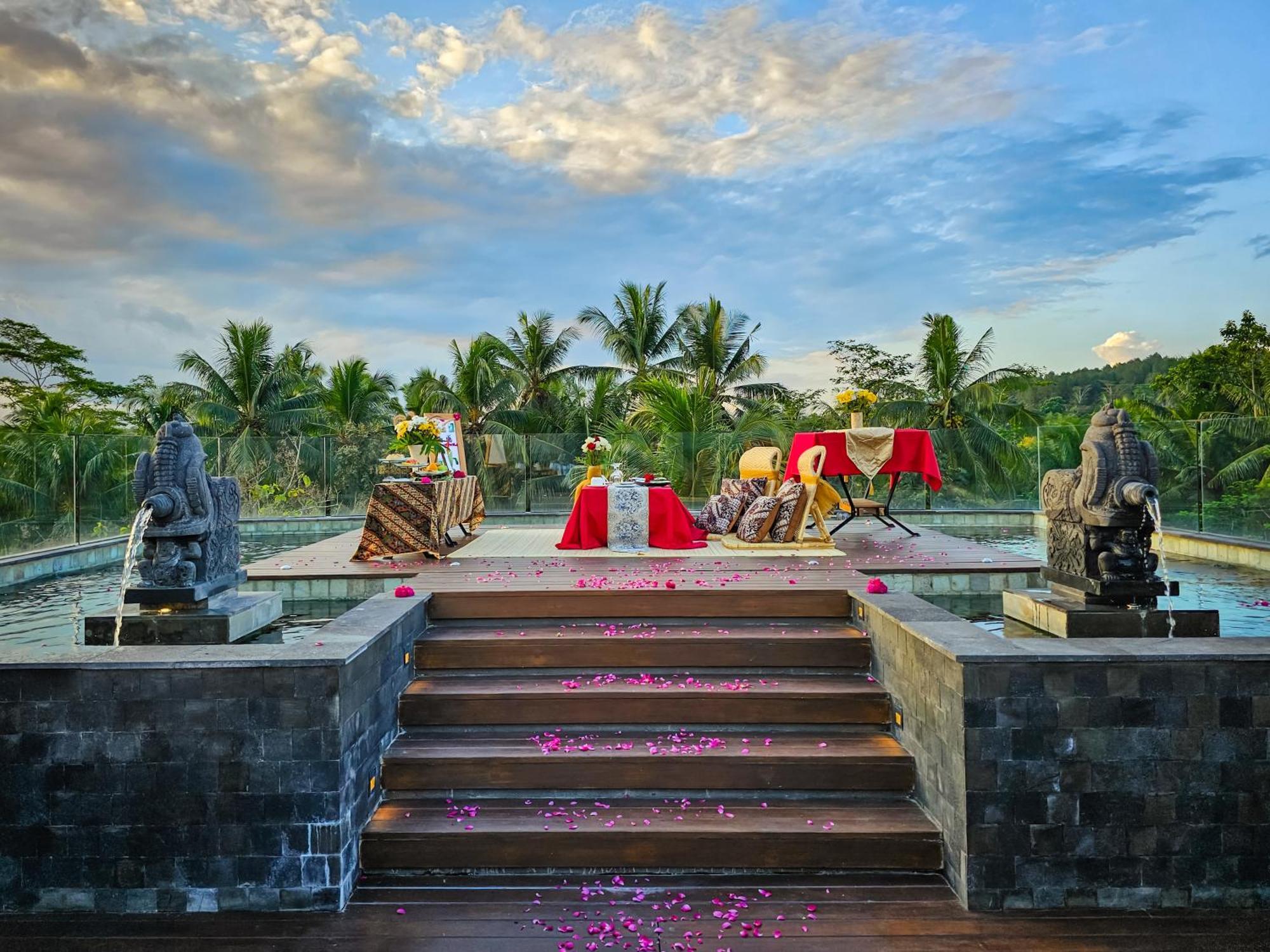 Hotel Le Temple Borobudur Magelang Exterior photo